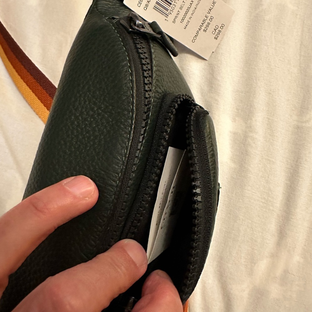 Coach Green Leather Crossbody waist  Bag new with tags - Picture 6 of 10